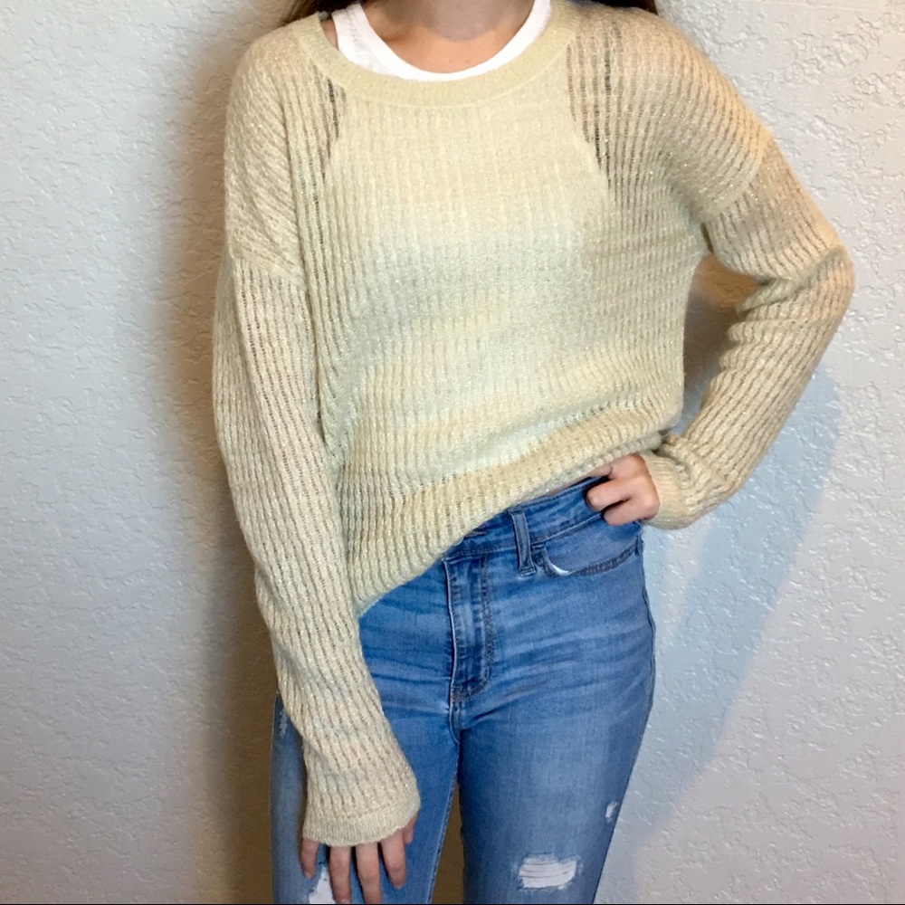 ❄️ MADAME Casual Chic Ivory/Gild Sweater - M